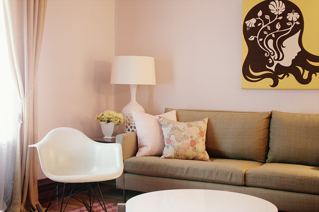 Long, Low Sofa in Pale Pink Living Room